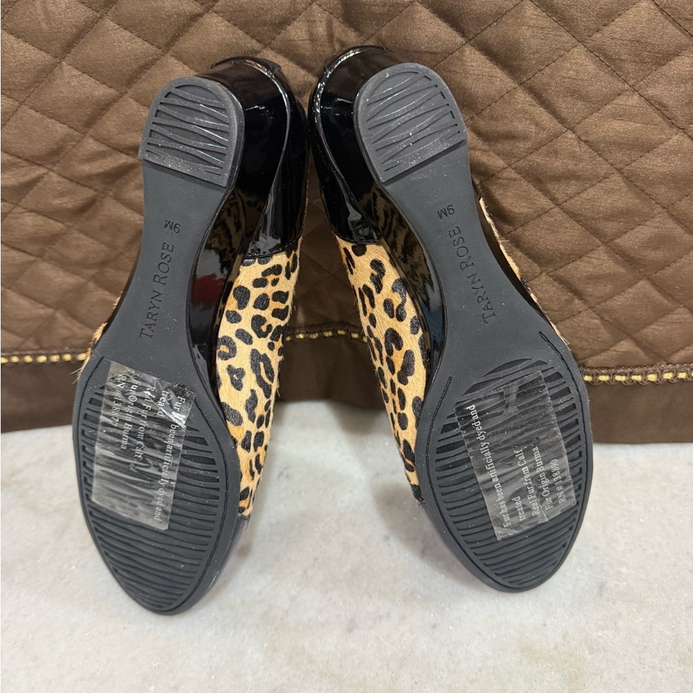 Taryn Rose Black and Tan Leopard Flats - Picture 4 of 5